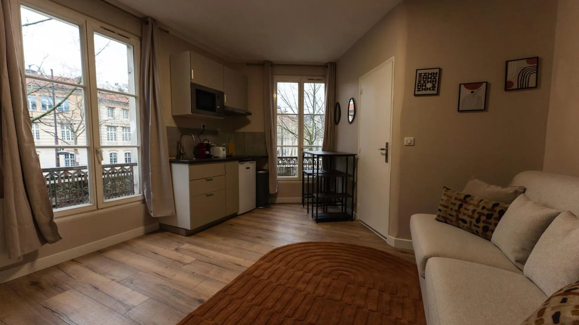 Gare De Lyon - Charmant Studio Moderne パリ 0*,